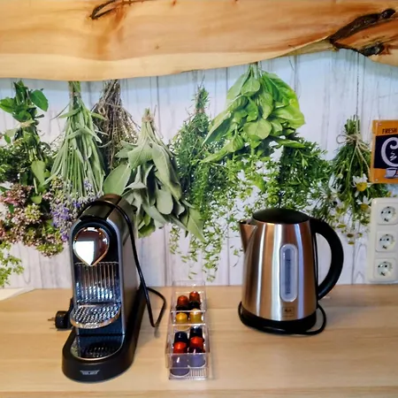 Helen Deluxe (adults Only)